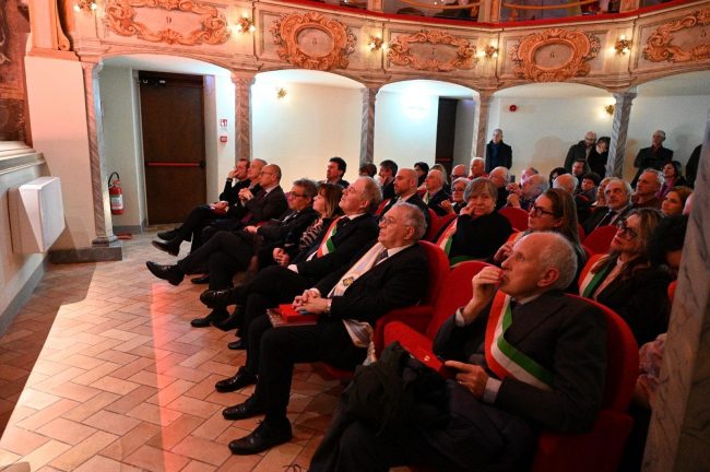 29-Marzo-2025-Penna-San-Giovanni-Teatro-Comunale-2-650x432