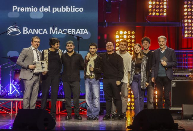 Premio-Banca-Macerata-a-Piccolo-G-