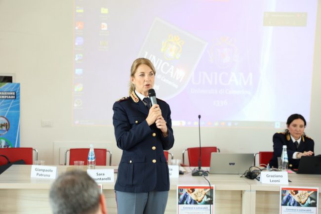 Unicam_Questura1-650x433