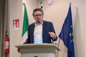 Funzioni locali, ecco il contratto:  «Salari più alti e nuovi diritti»