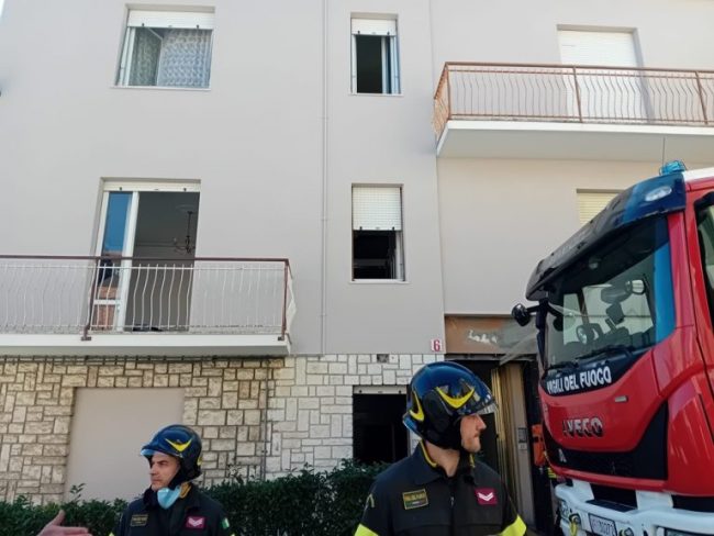 incendio-via-Ragni2-768x576-1-650x488
