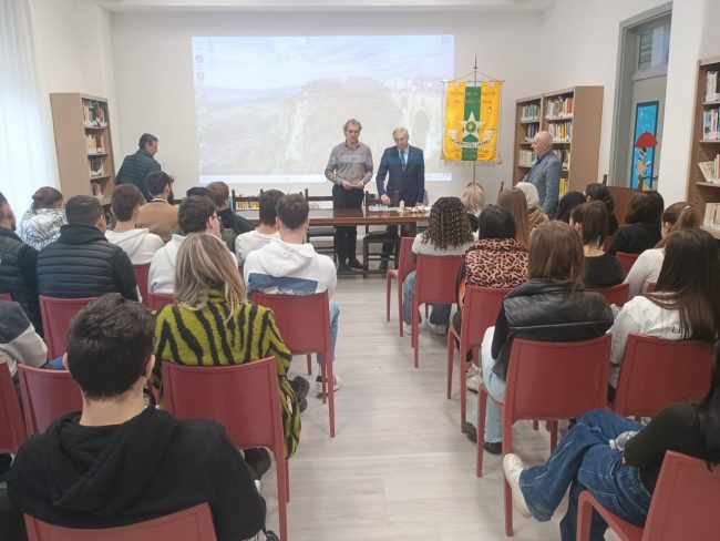 ipsia-corridoni-maestri-del-lavoro-2-650x488