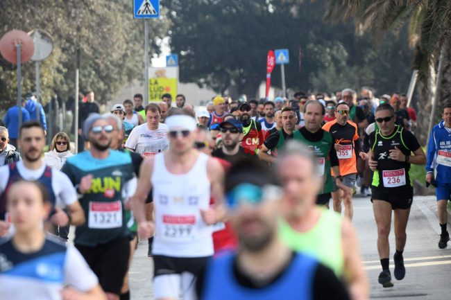 stracivitanova-2025-corsa-podistica-civitanova-FDM-18-650x433
