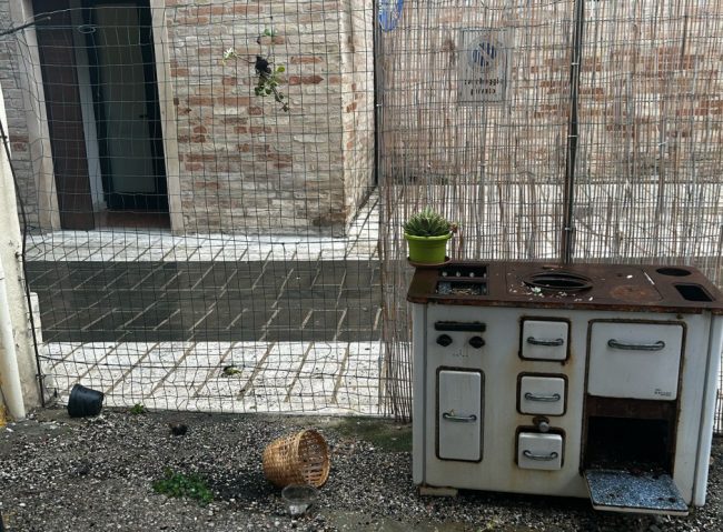 vandalo-via-del-remo1-e1740918333904-650x479