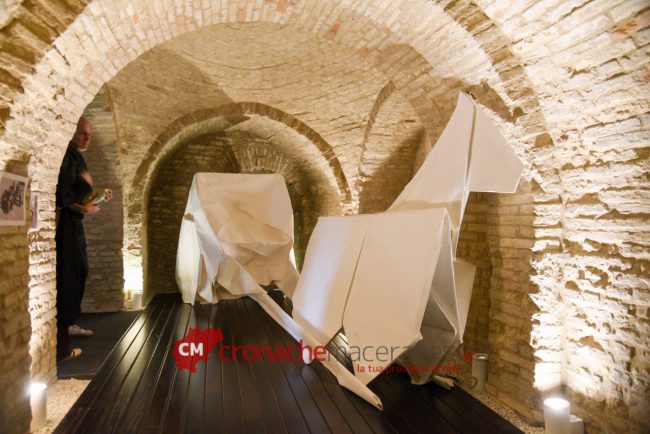 Carrozza-di-carta_Frank-Bolter_FF-13-650x434