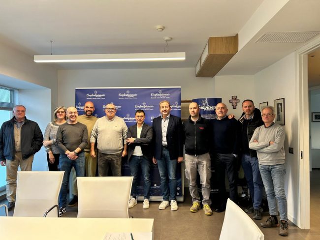 Direttivo-Macerata-Aprile-2025-650x488