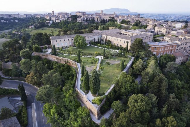 Orto-sul-Colle-dellInfinito-Recanati-MC_Foto-Lorenzo-Cicconi-Massi_2023_©-FAI-–-Fondo-per-lAmbiente-Italiano-650x433