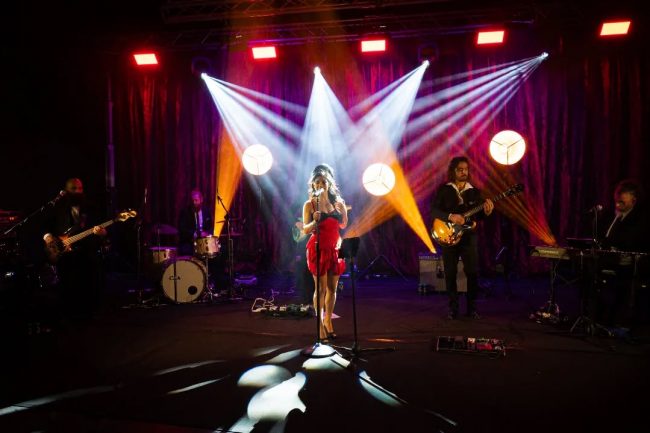 AMY-WINEHOUSE-BAND