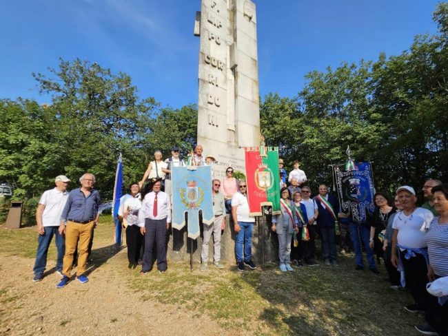 Cippo-Commemorativo-Filippo-Corridoni-San-Martino-del-Carso