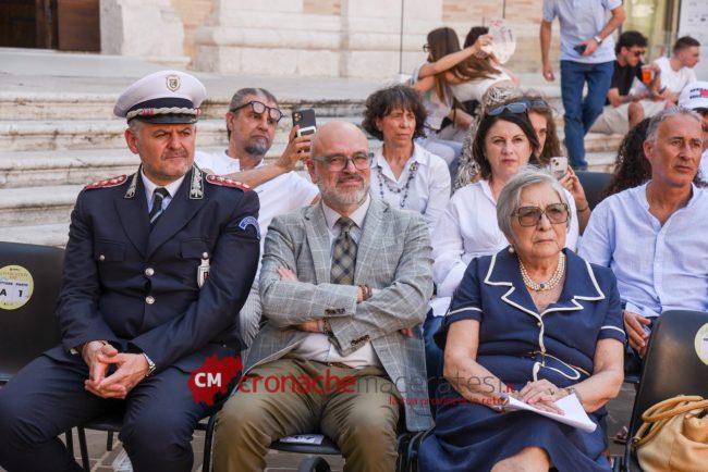 Doria_Panetta_Graduation-Day_Unimc_FF-7-650x434
