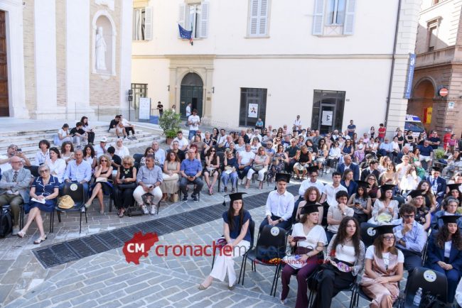 Graduation-Day_Unimc_FF-6-650x434