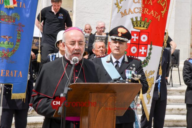 Vescovo-Marconi_Festa-Carabinieri_FF-17-650x434