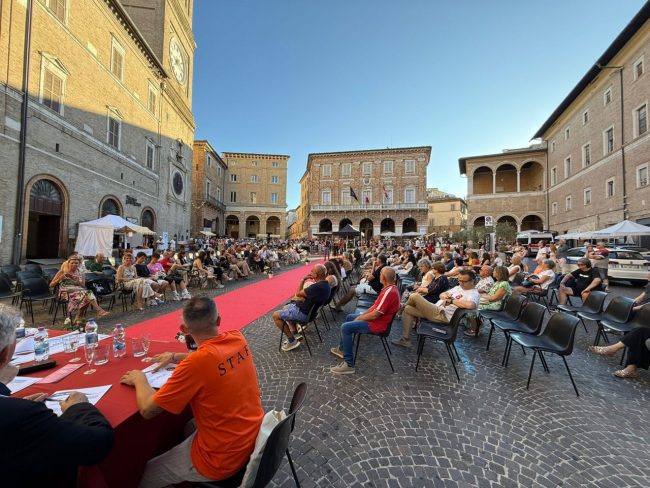 citta-mc-in-festa-1-650x488
