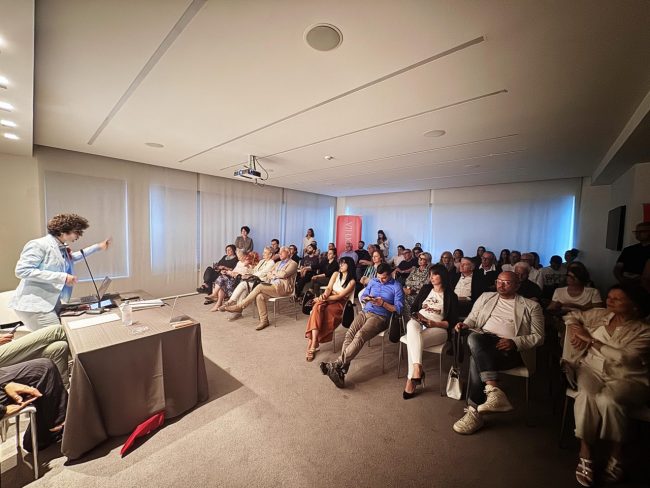 conferenza-stampa-Popsophia-1-650x488