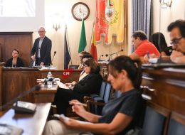 Mozione di sfiducia contro Ciarapica,  l’opposizione tenta la spallata:  «Arrivato il tempo di staccare la spina»