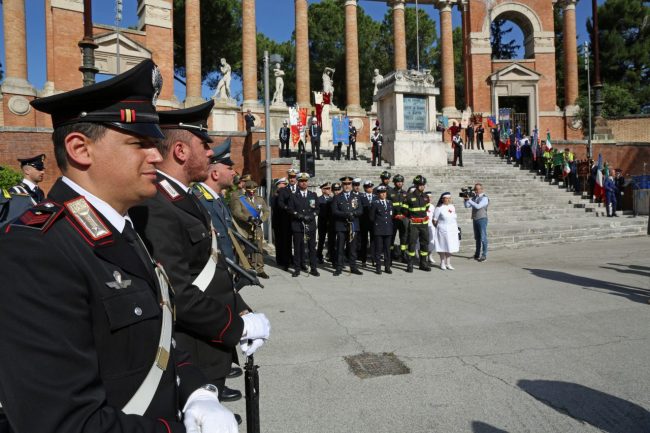 festa-della-repubblica-2-giugno-macerata-650x433