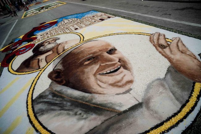 infiorata-castelraimondo-2025-5-650x433
