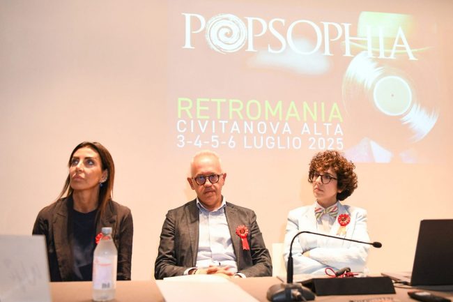 popsophia-2025-retromania-centioni-ciarapica-ercoli-civitanova-FDM-1-650x433