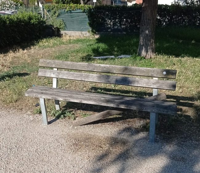 sporcizia-civitanova-4-650x563