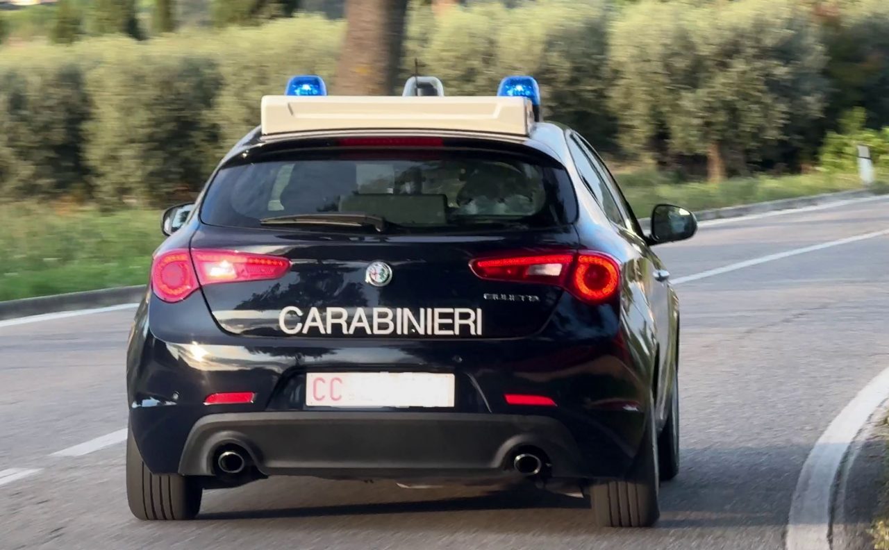 Un professionista maceratese vittima di truffa tramite SMS e telefono ha visto i soldi riaccreditati grazie a una rete di collaborazioni istituzionali