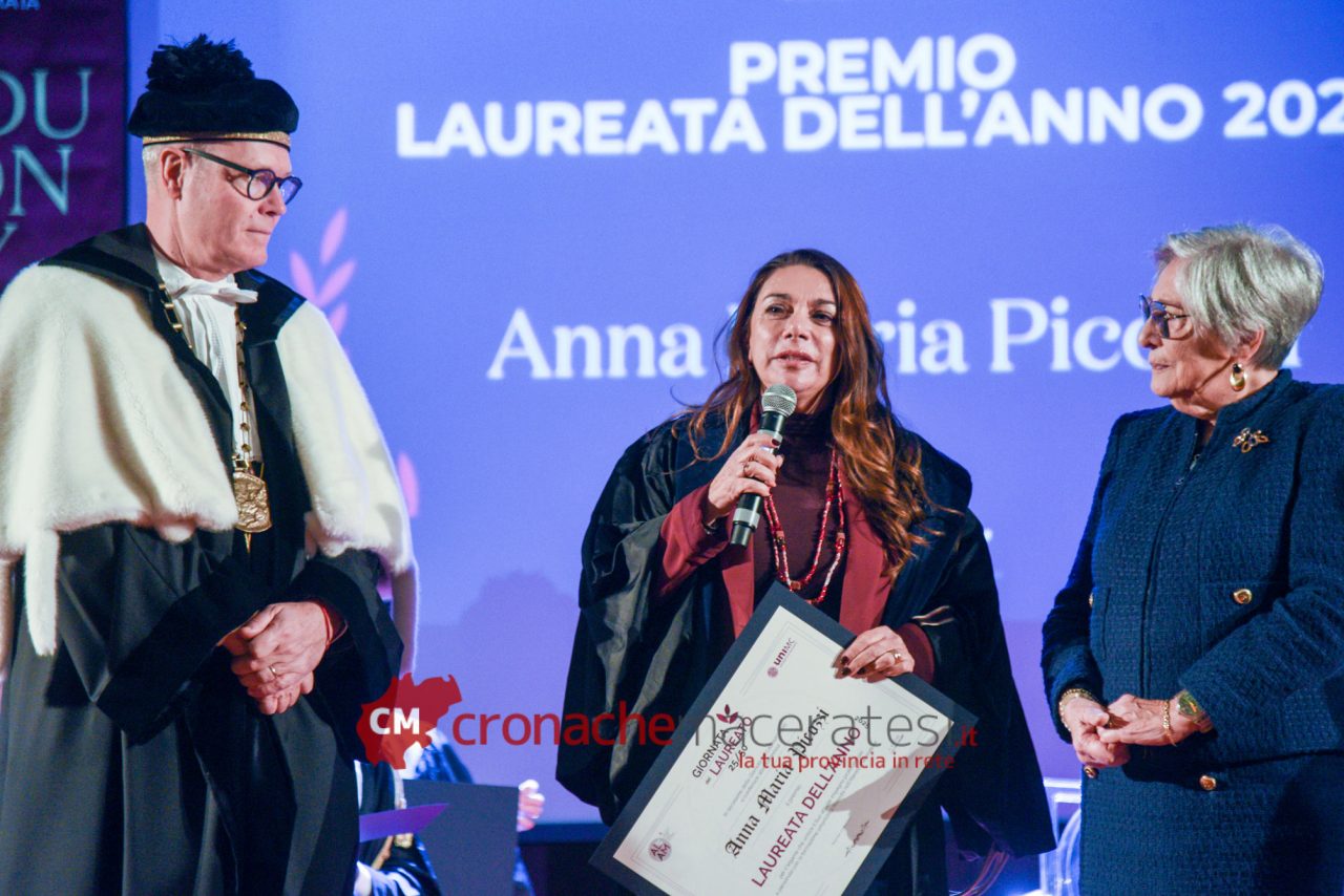 Giornata del laureato, è festa a Unimc: «Università solida e dinamica