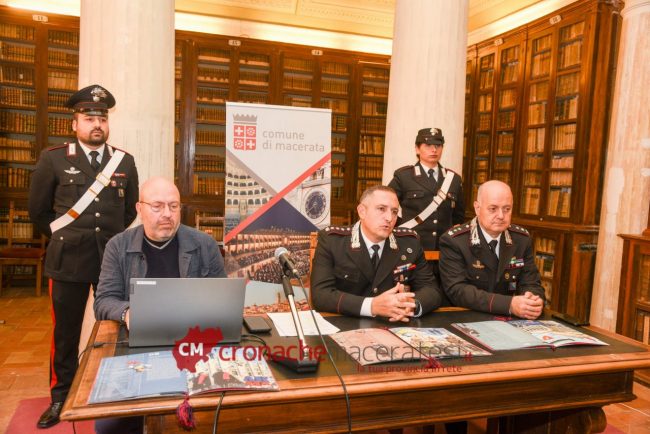 Ruocco_Mengasini_Carabinieri_Calendario_FF-4-650x434