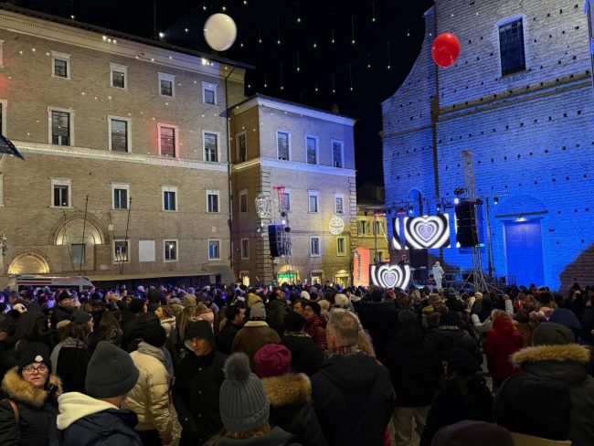 capodanno-macerata-2-650x488