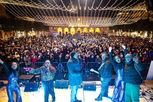 capodanno-piazza-civitanova-4-650x434