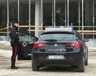 incidente-lavoro-ospedale-tolentino-carabinieri-e1780132180706-325x258