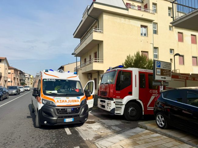 vigili-del-fuoco-porto-potenza-1-650x488
