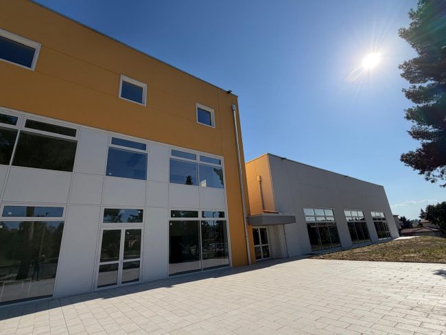 Esterno-piscine-nuove