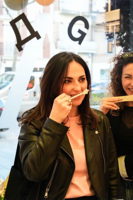 WhatsApp-Image-2026-04-24-at-15.52.47-2-433x650