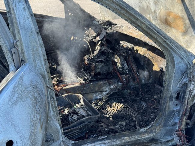 auto-in-fiamme-civitanova