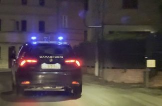 carabinieri-notte-archivio-archi