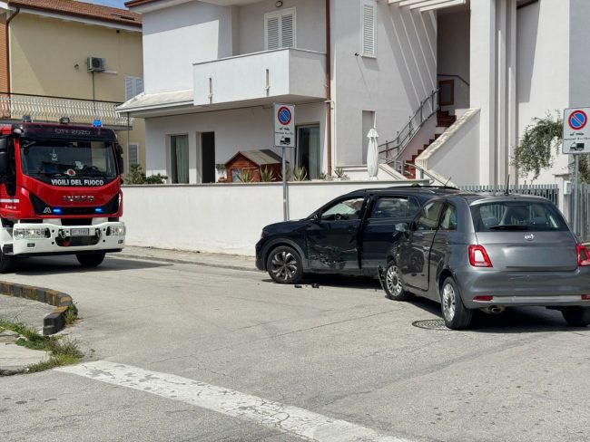 incidente-via-pisacane-civitanova-ap-1-650x488