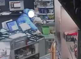Ruba 200 euro dalla cassa,  il titolare pubblica  il video   «Riportami i soldi»