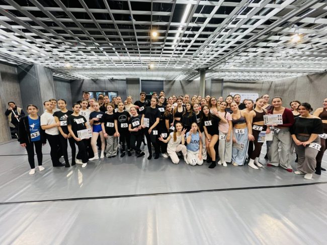 no-gravity-ballet-6-650x488