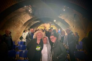 «Non si può non sentire un bimbo piangere»  Storie di sofferenza e speranza  di donne che ce l’hanno fatta