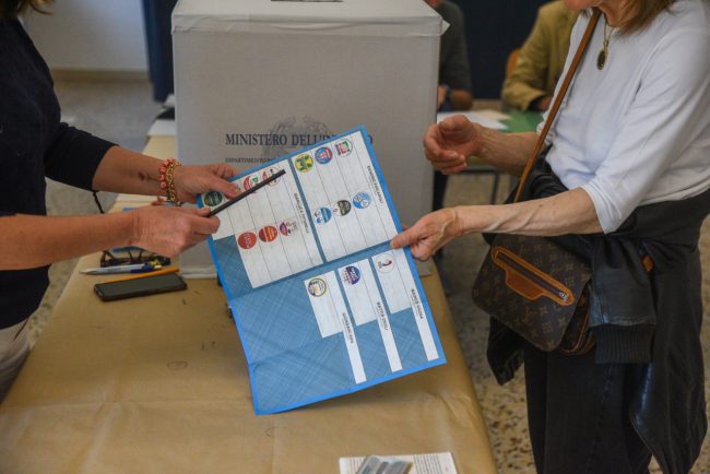 Via Panfilo_Voatazione Seggi_FF-6
