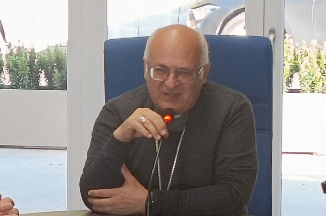 arcivescovo francesco massara