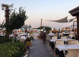 Cena da 180 euro  poi scappano senza pagare