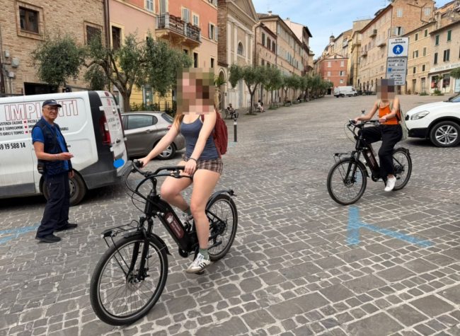 bike-sharing-piazza-mazzini-macerata-1-650x475