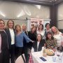 Una maturità lunga 30 anni  tra ricordi di gite e lanci di gessetti:  di nuovo insieme le ex liceali