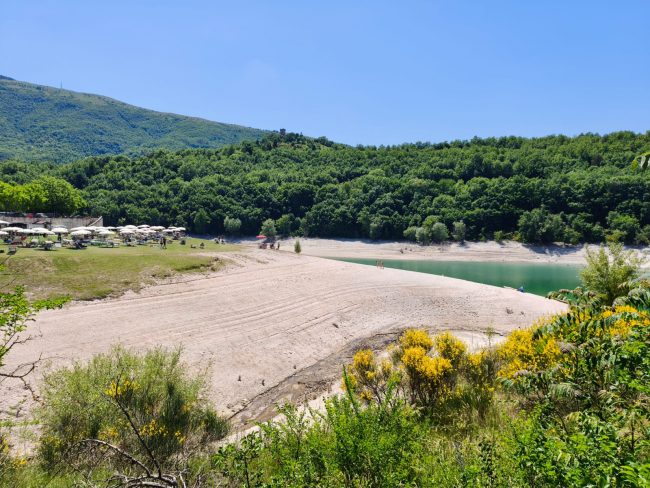 lago fiastra prosciugato (10)
