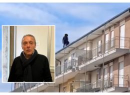 Salvato sul cornicione, l’avvocato:  «Gli ho detto che non è solo.  Vedere un volto amico l’ha aiutato»