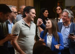 Macerata, lo spoglio infinito:  in corso il riconteggio.  Ballottaggio appeso a un pugno di voti