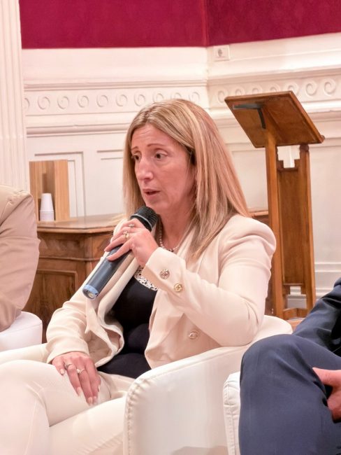 presentazione-collemare-hotel-recanati-4-488x650