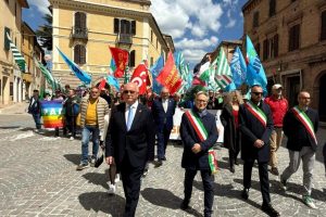 Il grido dei sindacati da Matelica:  «Lavoro dignitoso per tutti»