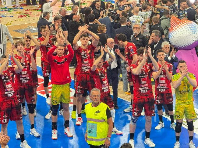 scudetto-perugia10-650x488