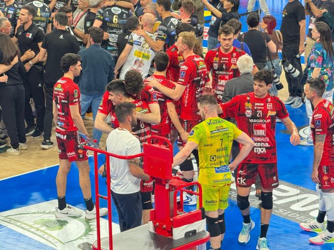 scudetto-perugia6-650x488